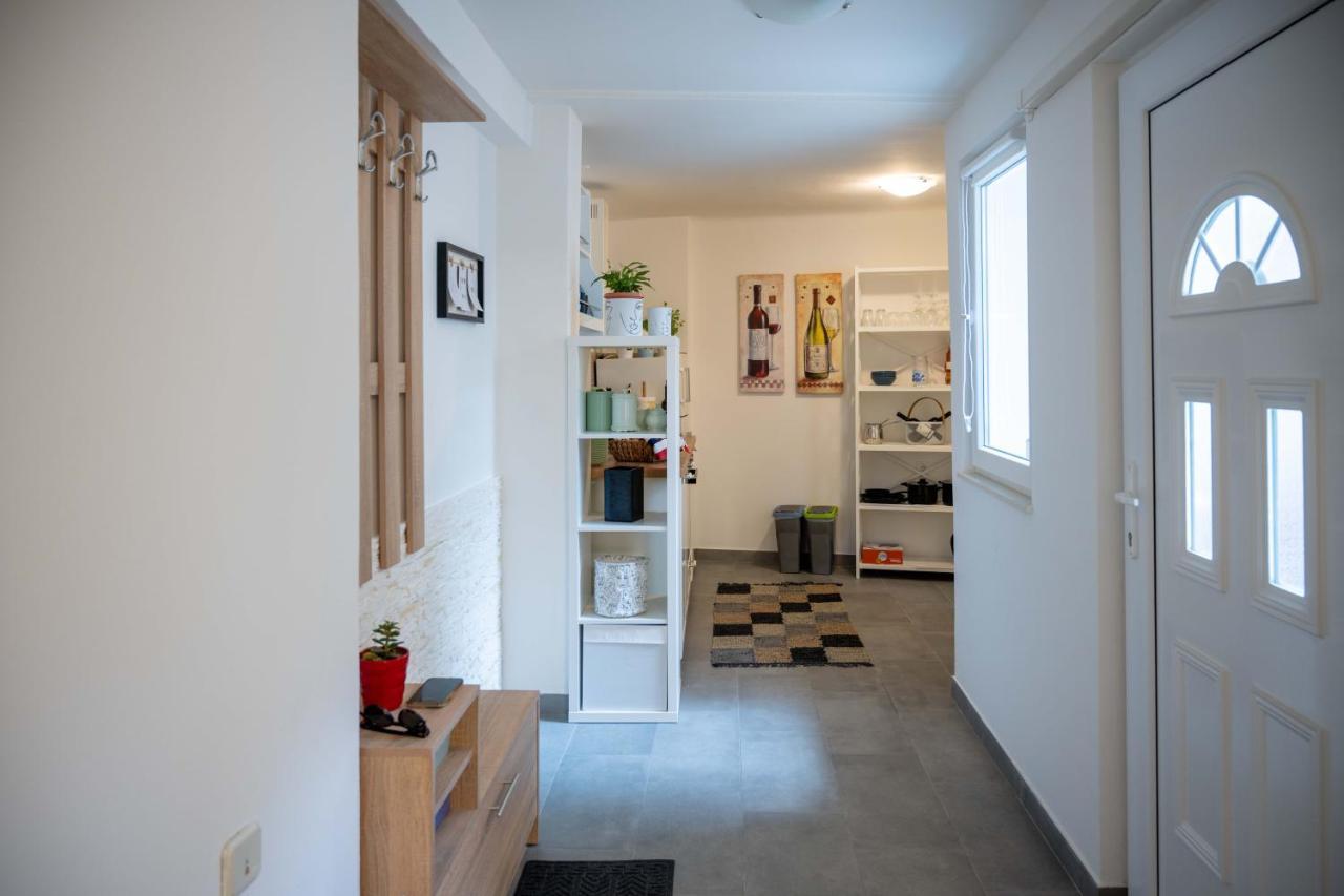 Apartment Montona PUY Exterior foto